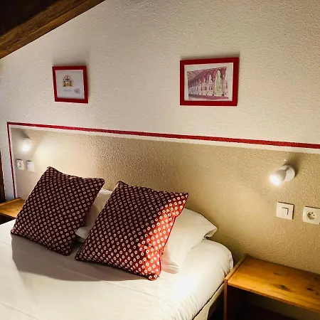 Hotel Thibaud 2*